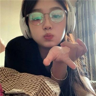 灵欲相通姊妹花