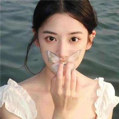 三角草的春天